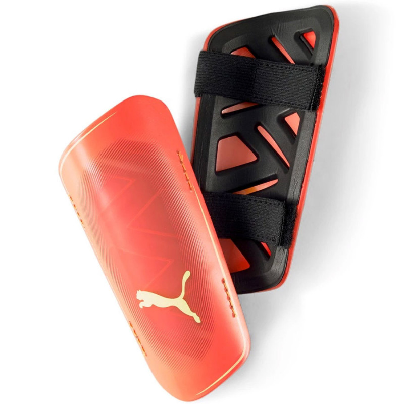 Puma Ultra Light Strap futbola apakšstilbu aizsargi 030834 11 / sarkans / XS