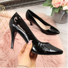 Sergio Leone Pumps on a black lacquered stiletto W