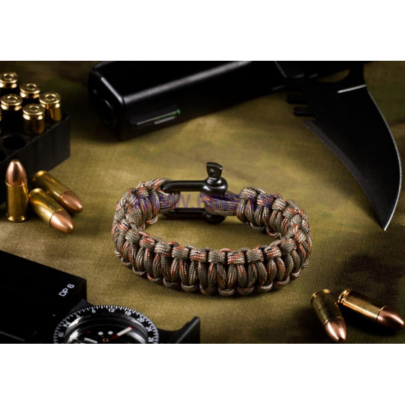 Invader Gear Shackle Bracelet