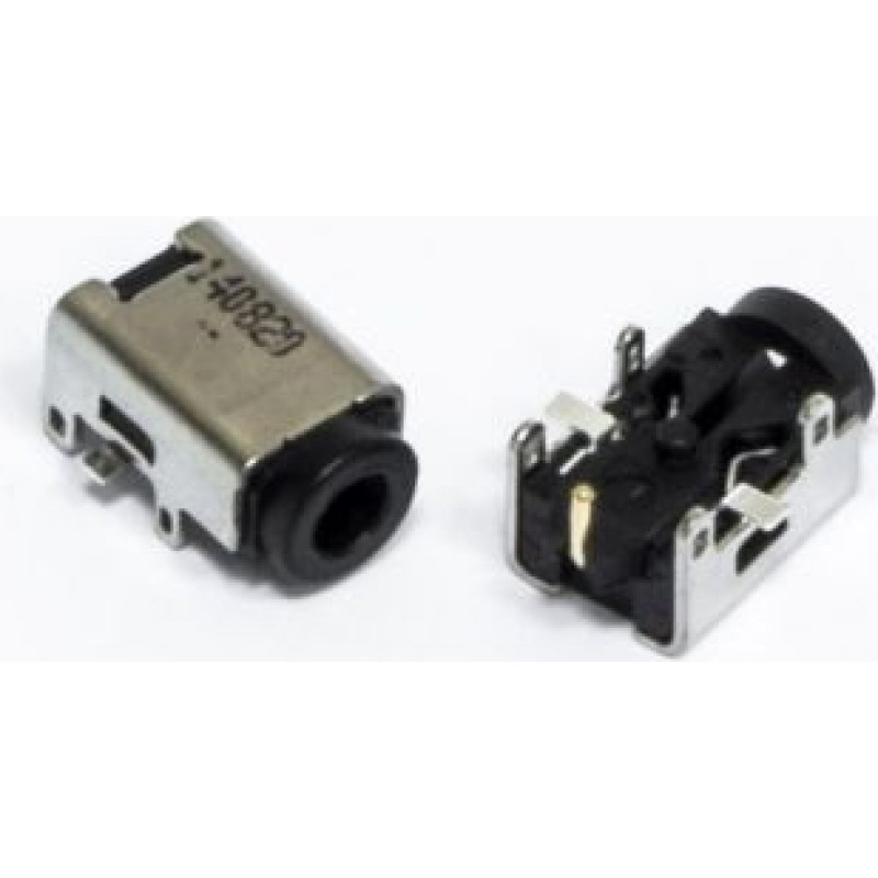 Extradigital Strāvas ligzda, ASUS EEE