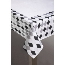 Rombo galdauts 140x220 balts un melns ar rombiem