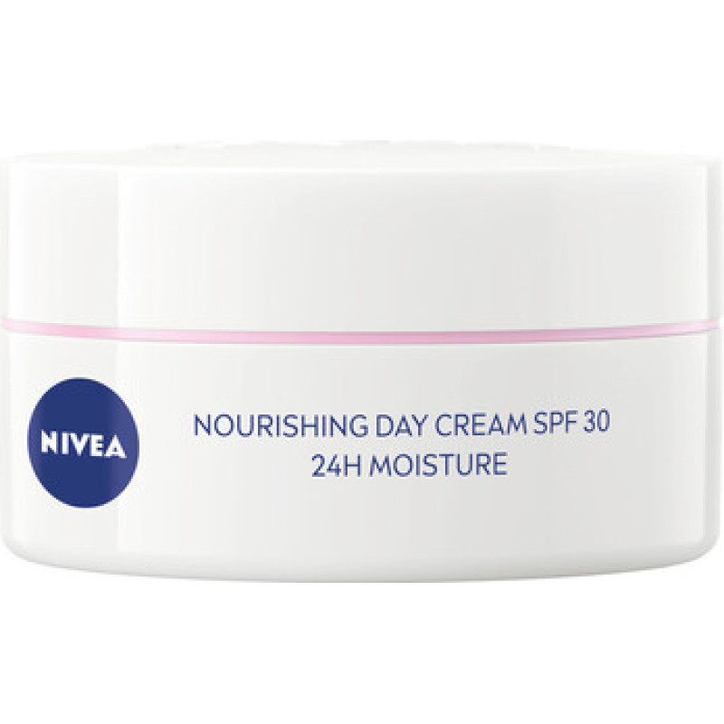 Nivea Essential Nourishing Day Cream SPF 30 - Nourishing day cream for dry skin.