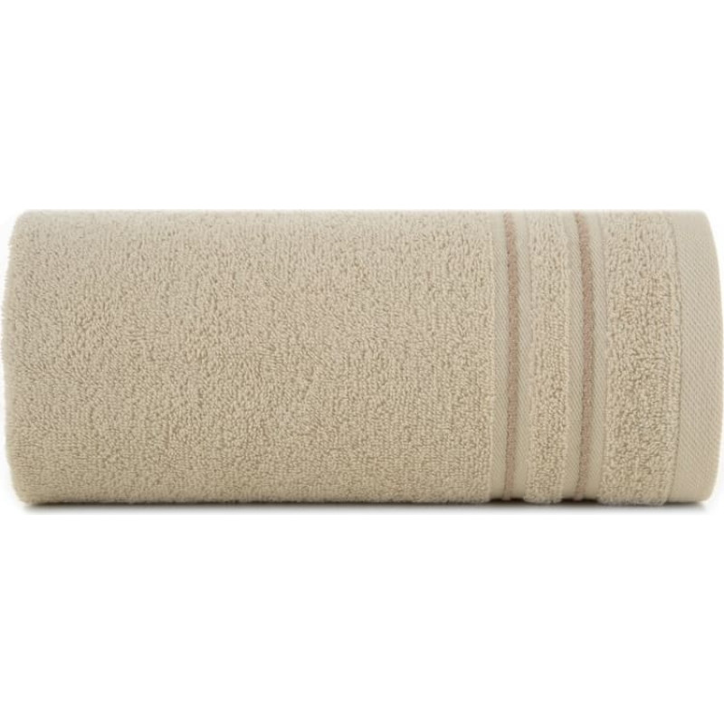 Emina dvielis 70x140 bēšs ar izšūtu apmali 500g/m2