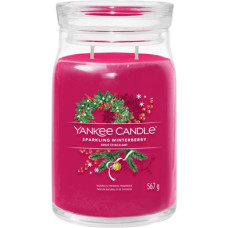 Yankee Candle Sparkling Winterberry signature candle 567 g