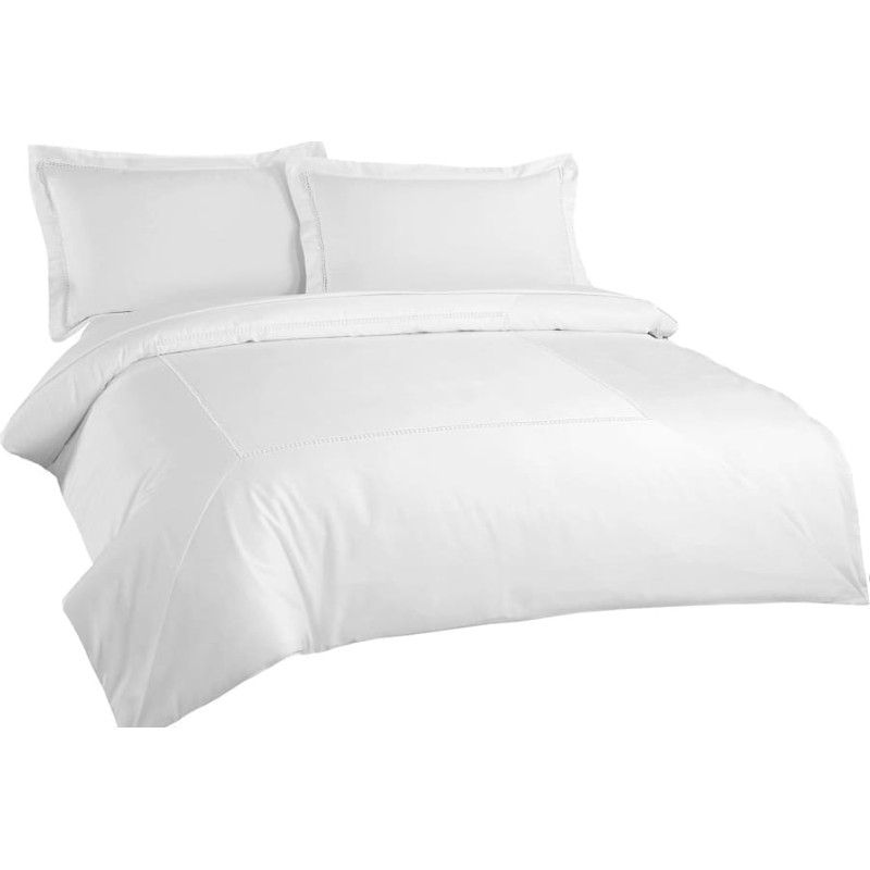 Satīna gultas veļa 200x220 Olivia 3 ekri izšūti ar pērlītēm, 2 spilvendrānas 50x70