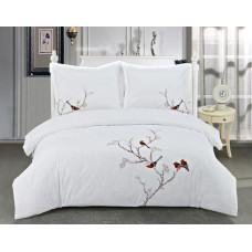 Satīna gultasveļa 160x200 Debesu krēmkrāsas brūna ar izšūtiem ziediem