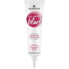 Essence "Все о Blur! Даже средство для кожи."
