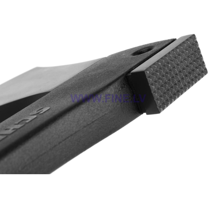 Schrade Extreme Survival Axe