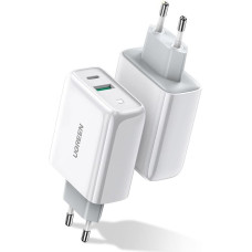 Ugreen Ātrās USB-C + USB 36 W ātrās uzlādes 4.0 strāvas padeves sienas lādētājs, balts