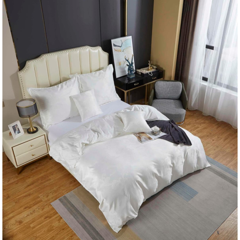 Satīna gultasveļa ar izšuvumu 220x200 balta AT011