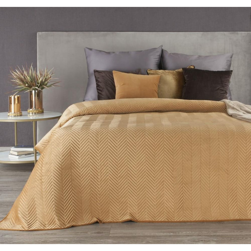 Dekoratīvais gultas pārklājs 170x210 Sofijas medus velūrs