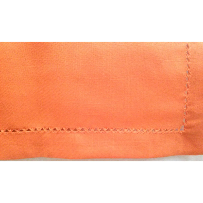 Tradicionāls galdauts 40x170 ar oranžu šuvi. Zemu cenu!!!