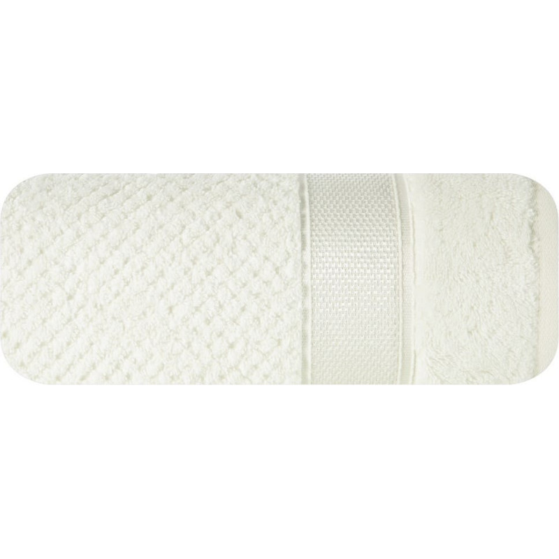 Dvielis Milan 50x90 krēmveida frotē 500g/m2 kokvilna ar apmali, kas caurausta ar spīdīgu pavedienu