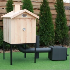 Smokehouse Alkšņa Koka Kūpinātava 50x50x50 [cm] Kurtuves izmēri: 20x20x25 [cm] Bez impregnācijas