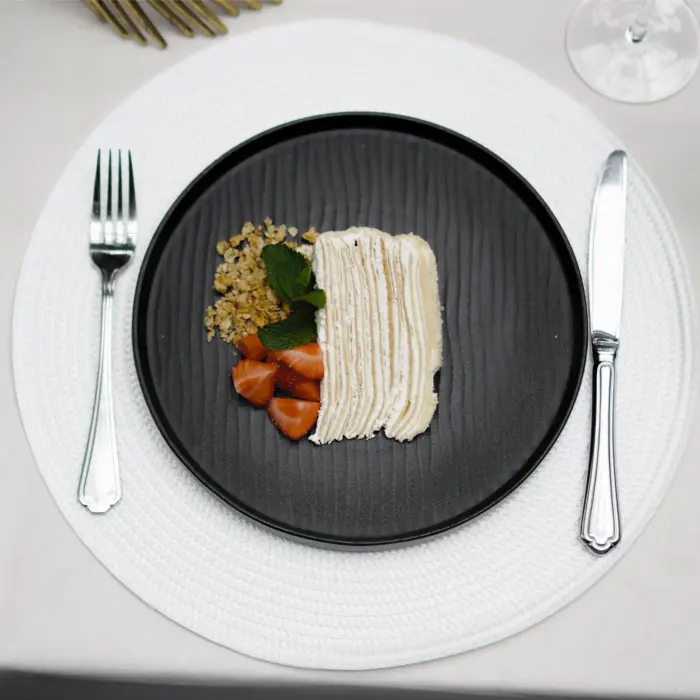 Chef table placemat, diameter 38 cm, white, round Photo