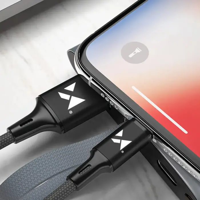 Kabel przewód USB Iphone Lightning 2.4A 1m czarny Foto 17