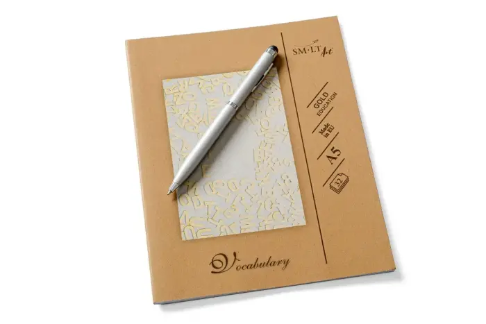 Klade vārdnīca SMLT 32 lpp Foto 1