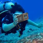 TECH-PROTECT IPX8 Universal Diving Waterproof Case Black/Orange — Photo 7