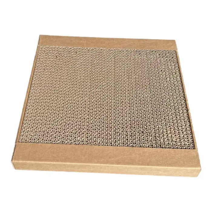 KOTOMODA ScratchPanel 36 × 36 cm – kartona skrāpēšanas panelis kaķiem