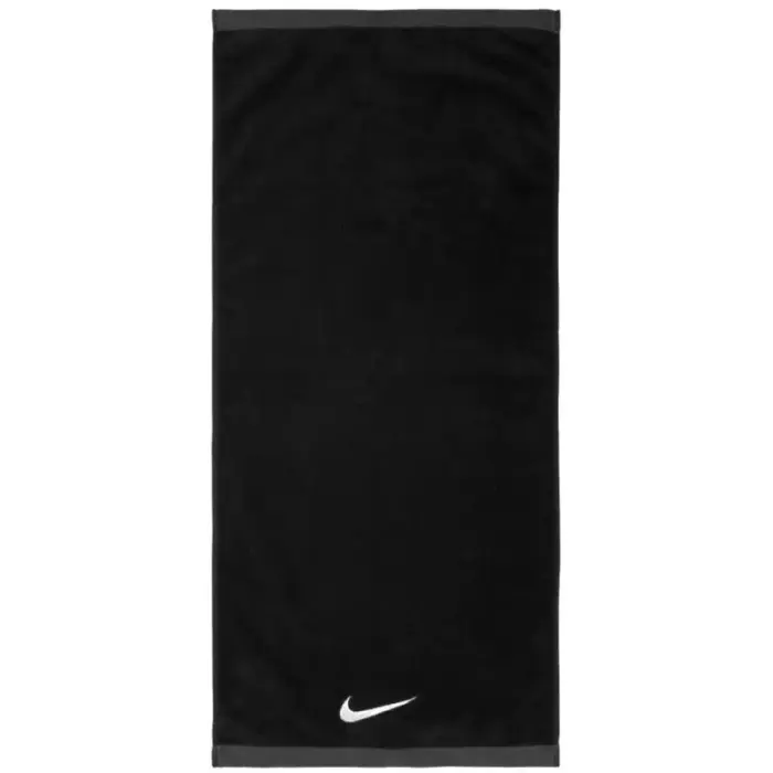 Nike Fundamental Towel vidēja izmēra dvielis