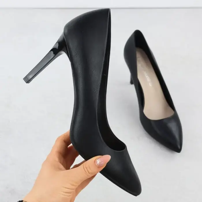 Black high heel pumps Sergio Leone 1339 - Buty: 39