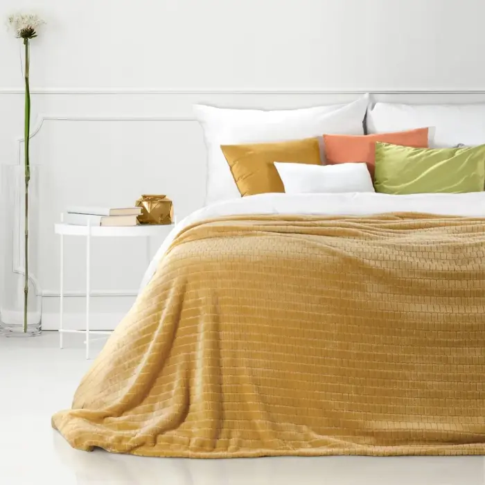 Microfiber throw blanket 220x200 cm Cindy 2 Mustard