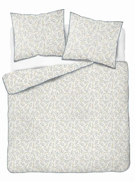 Perkāla gultas veļas komplekts 220x200 cm balts ar smalkiem ziedu zariem Soft Garden