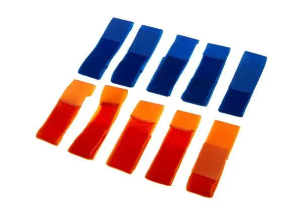 Meeskonna embleemide komplekt – sinine / oranž – 10 tk