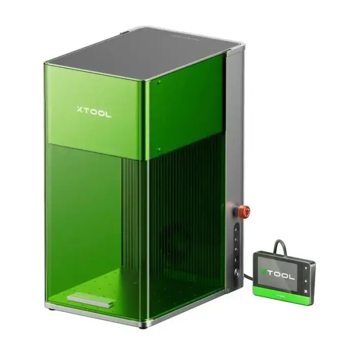 2-in-1 xTool F1 Ultra laser engraving machine Photo