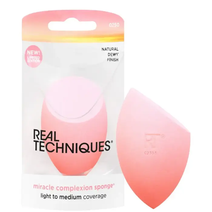 Real Techniques Sunrise to Sunset Miracle Complexion Sponge Photo