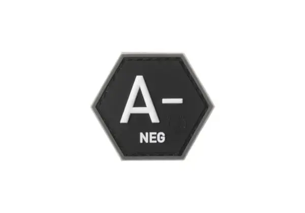 Шестиугольная резиновая патч-нашивка – группа крови A Neg