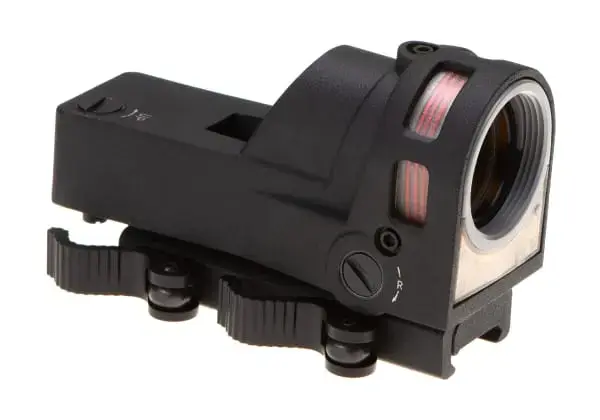 M21 reflex tēmeklis