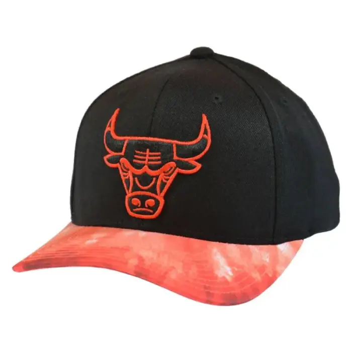 Mitchell & Ness NBA Tie Dye Classic Red Chicago Bulls Snapback Cap - 6HSSFH21HW002-CBUBKRD, size UNIWERSALNY