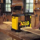 DeWalt DW733-QS Thickness Planer — Photo 3
