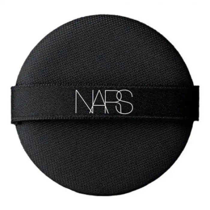 Nars, Aqua Glow Cushion, Meigikäsn, Must