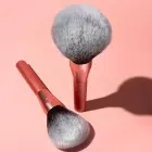 Real Techniques Eriti Suur Puudripintsel — Foto 9