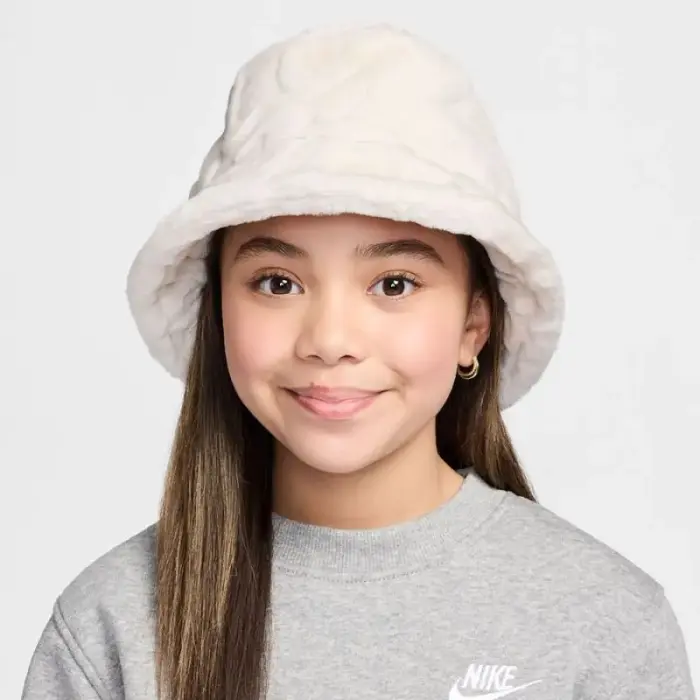 Nike APEX insulated hat kids FZ3061-030 - Kategoria: sportstyle