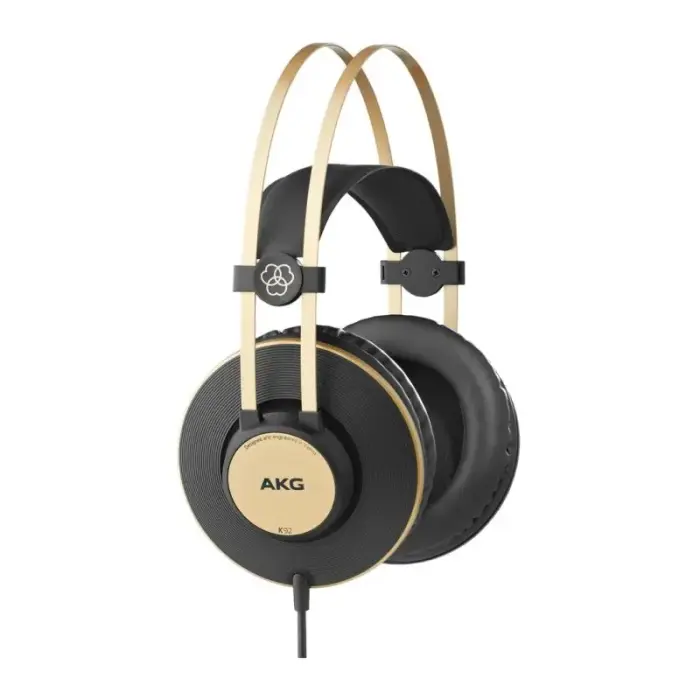 AKG K92 – Suletud kõrvapealsed stuudiokõrvaklapid