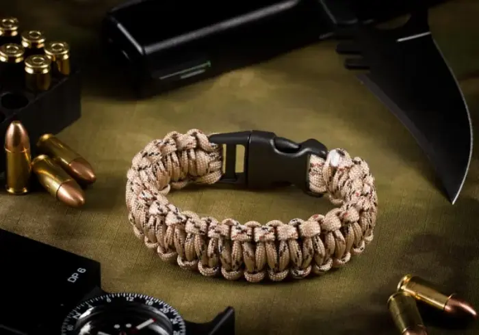 Paracord Bracelet (Desert Camo)