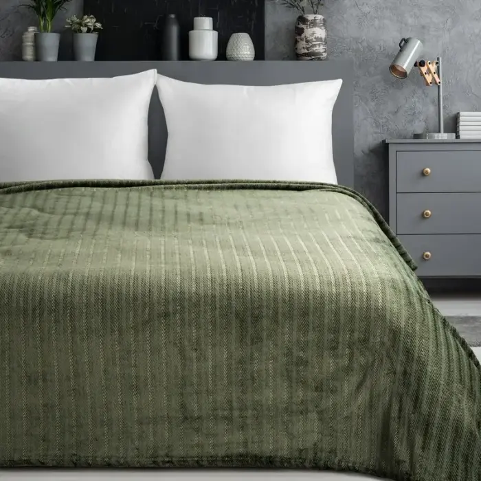 Bedspread 200x220 cm Sofia olive herringbone pattern Eurofirany