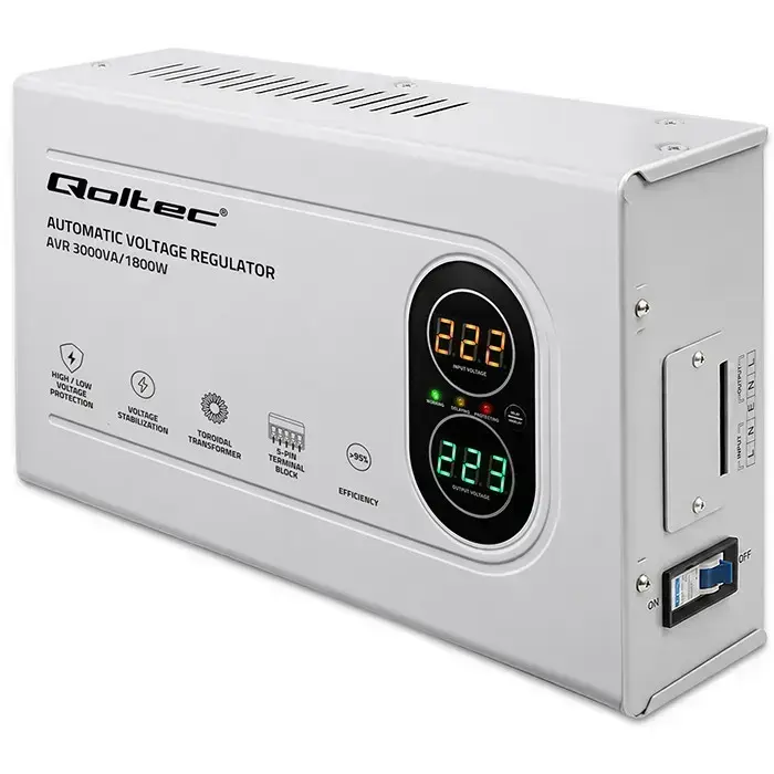 Qoltec automātiskais sprieguma stabilizators AVR 3000VA | 1800W | Kompakts | Toroidālais transformators