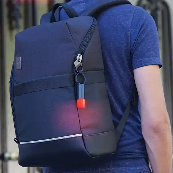 Lexon Nomaday Flash LED Keychain dark blue LL137DB Foto 10