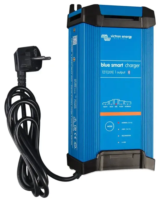 Victron Blue Smart IP22 Charger 12V/20A (1)