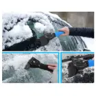 Plastikust auto jääkaabits — Foto 2
