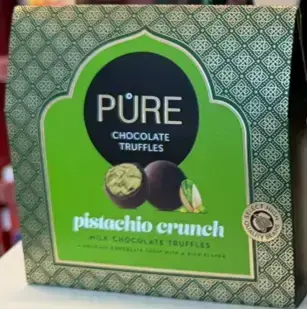 PURE Pieninio šokolado triufeliai su traškiu pistacijų kremo įdaru 94g