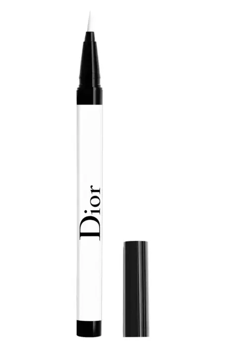 Christian Dior Diorshow On Stage Vandeniui atsparus skystas akių apvadas su itin lanksčiu veltinio antgaliu, matinis, 001 Baltas, 0.55 ml