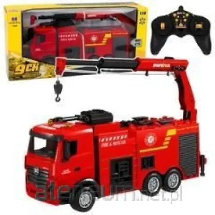 Huina 1:18 RC Remote-Controlled Fire Truck with Crane and Water Cannon