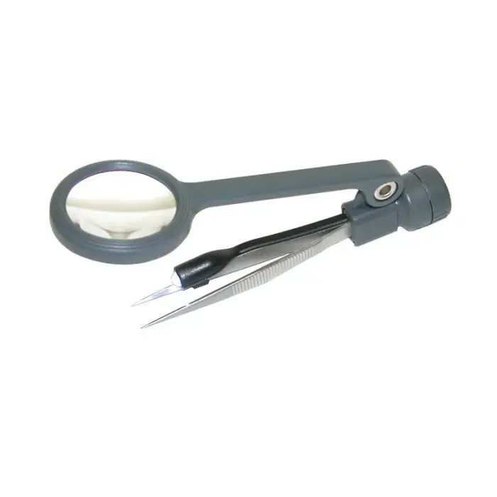 Carson MagniGrip 4.5x palielināmais stikls ar pinceti un apgaismojumu 28x6.5 cm