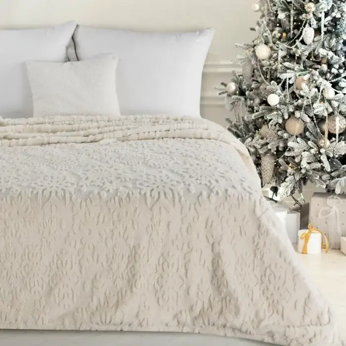 Christmas blanket Blink 2 Eurofirany 150x200 cm, cream/gold
