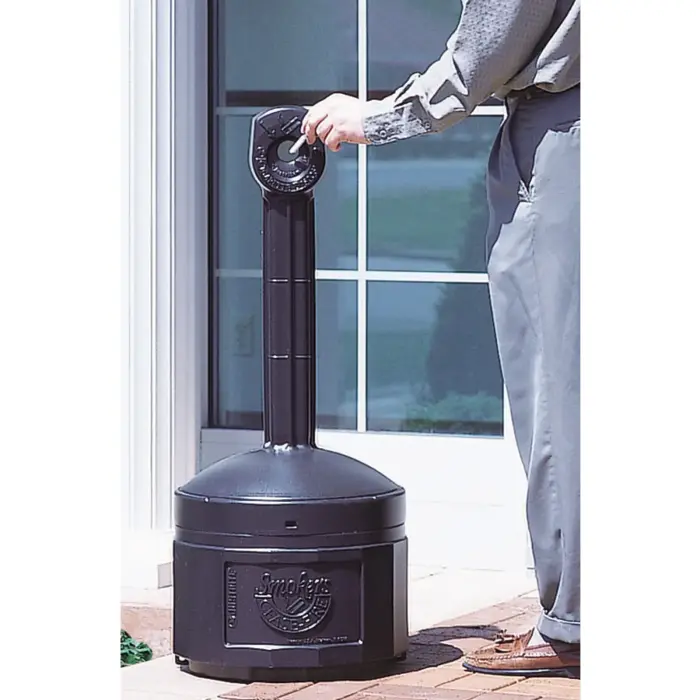 Popielniczka miejska zewnętrzna na stabilnej podstawie poj. 15L śr. 42cm wys. 98cm czarna Foto 6